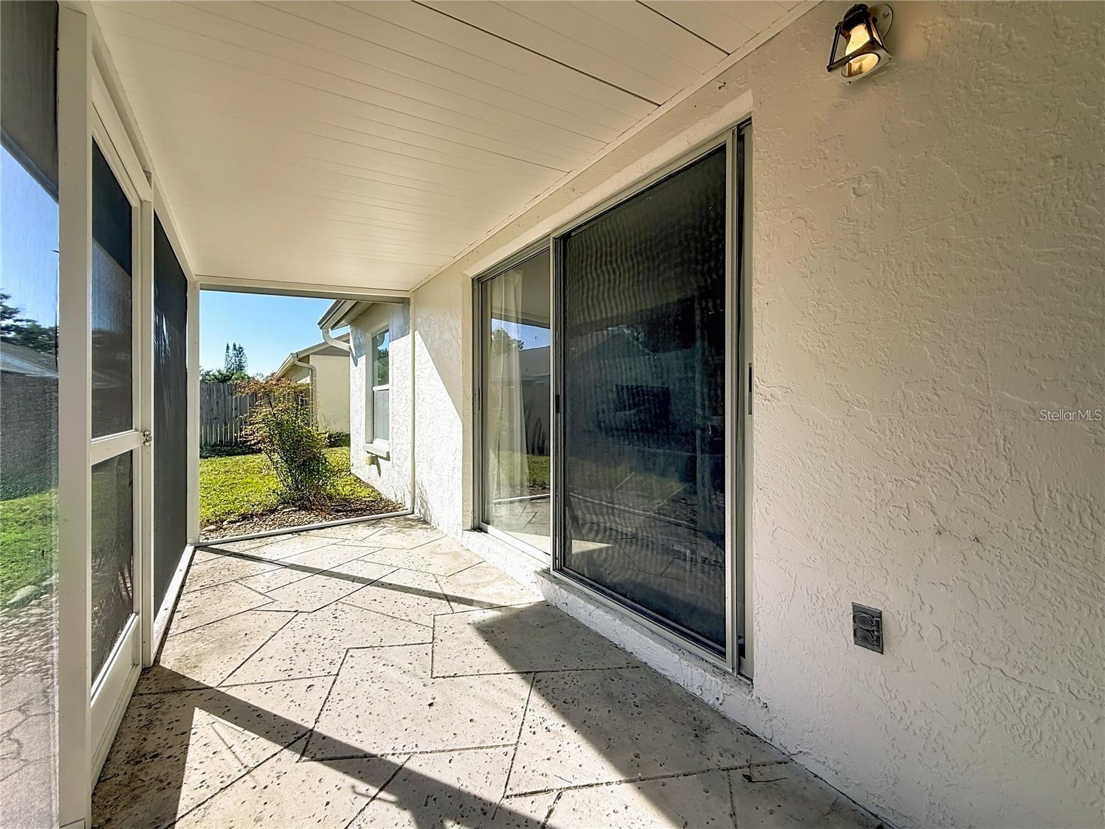 1909 CASTLE BAY CT — photo 45