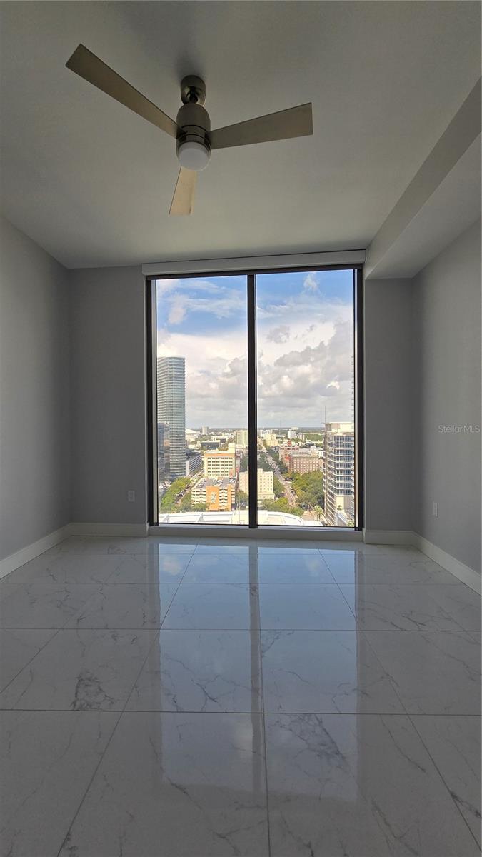 100 1ST AVE N #2406 — photo 27