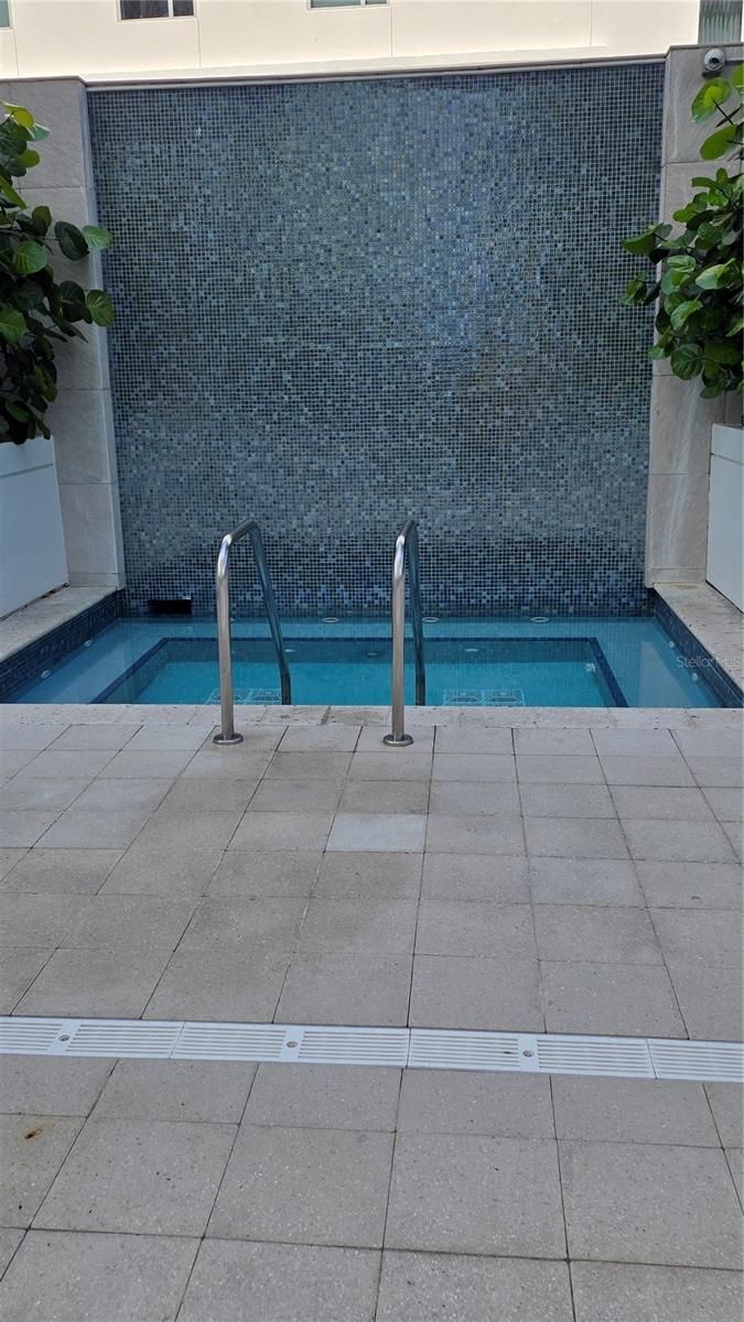 100 1ST AVE N #2406 — photo 48