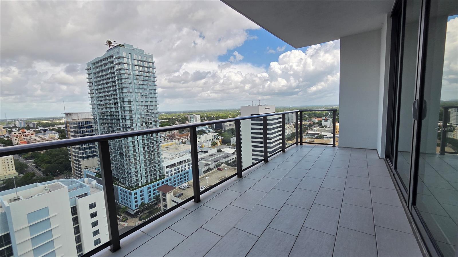 100 1ST AVE N #2406 — photo 35