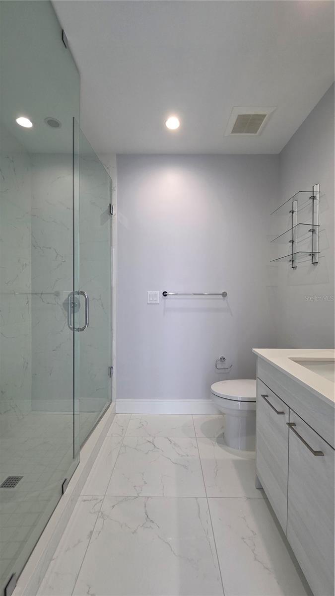100 1ST AVE N #2406 — photo 28