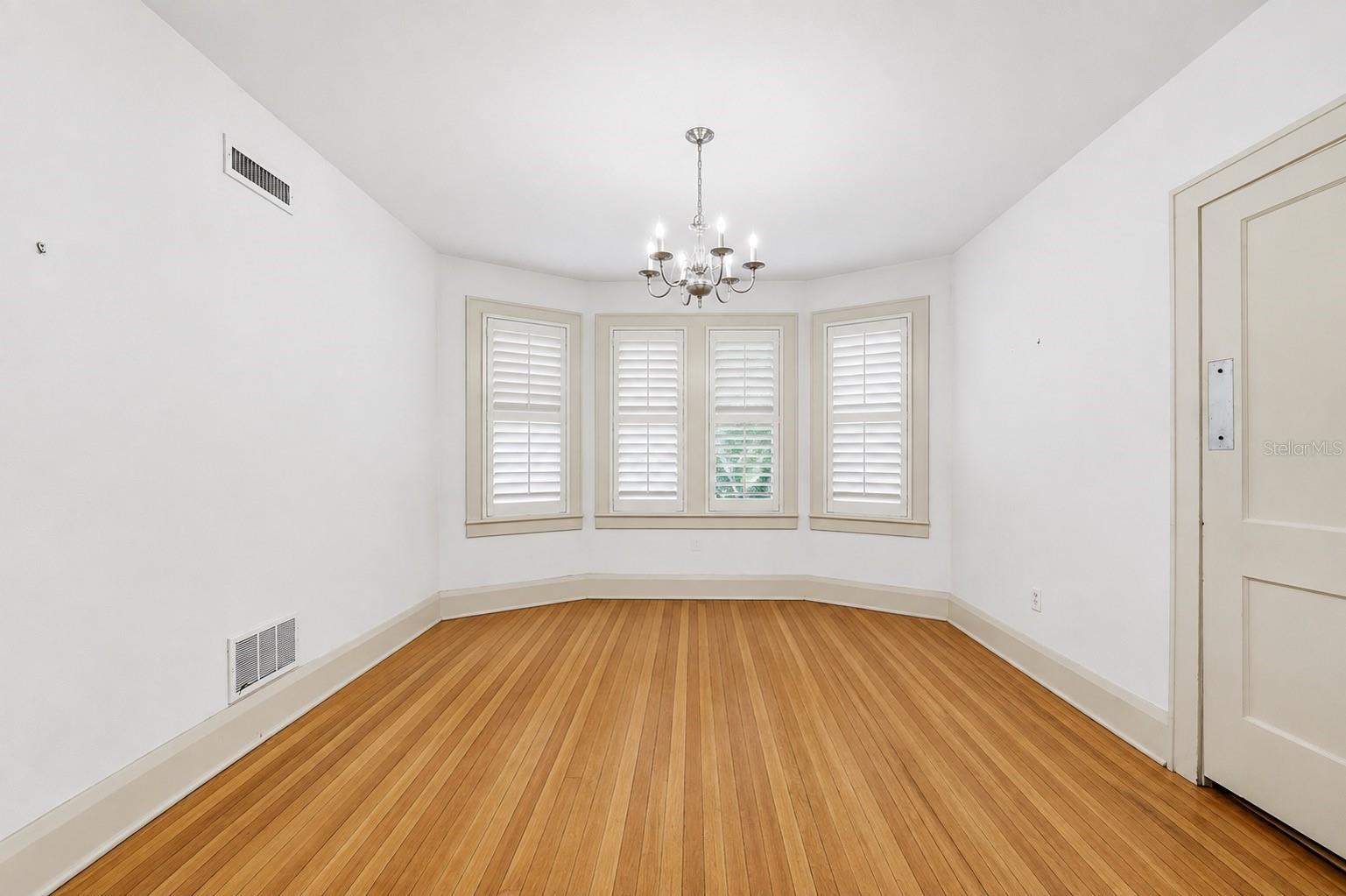 3123 W OAKLYN AVE — photo 9