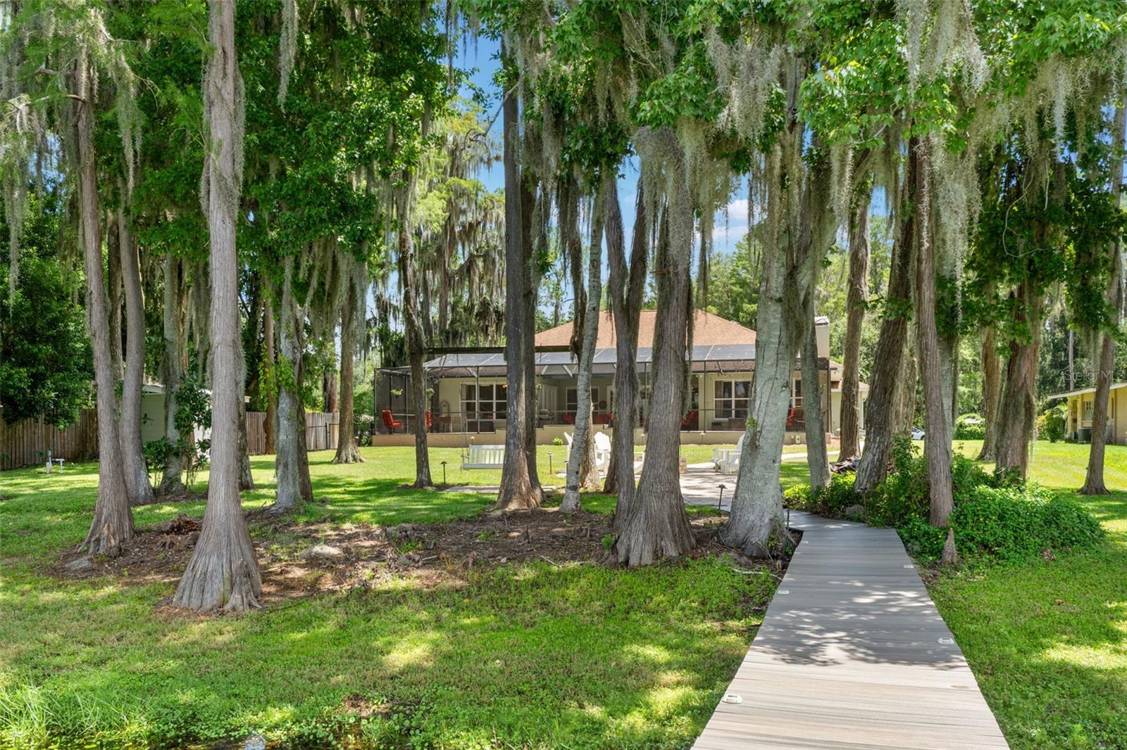 5035 CONNER DR — photo 33