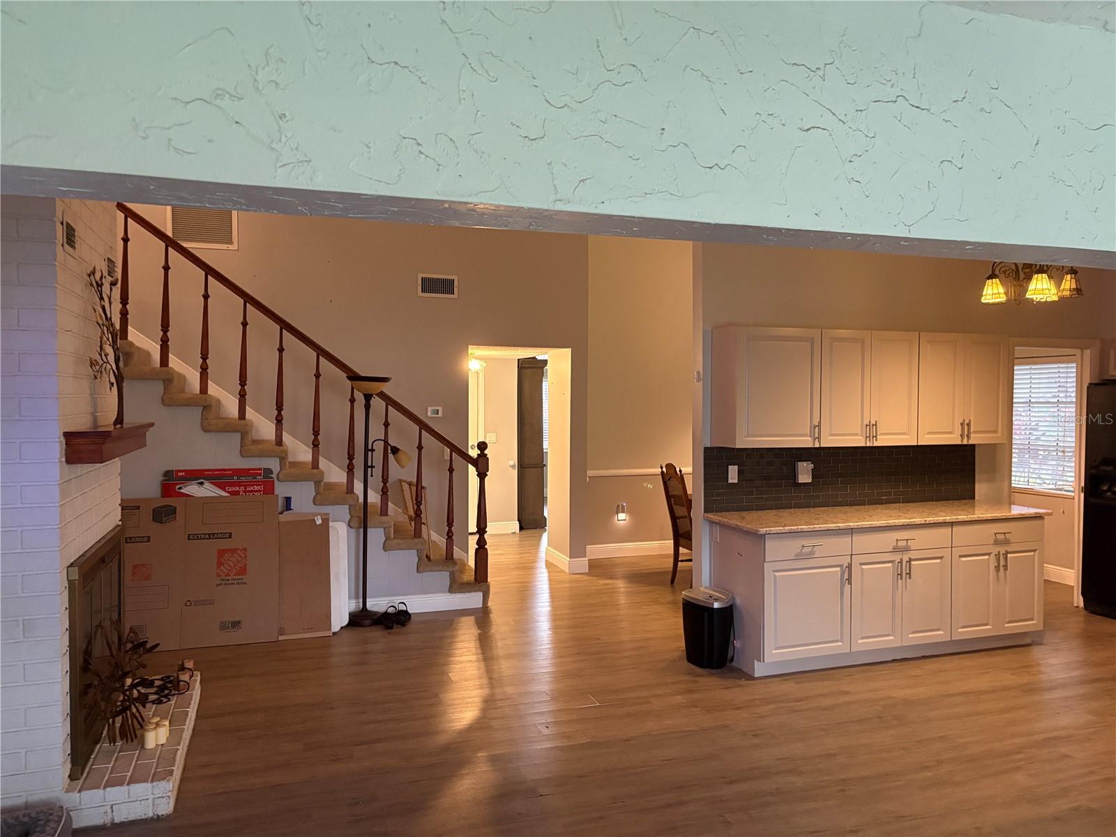 2101 SUNSET POINT RD #2105 — photo 11