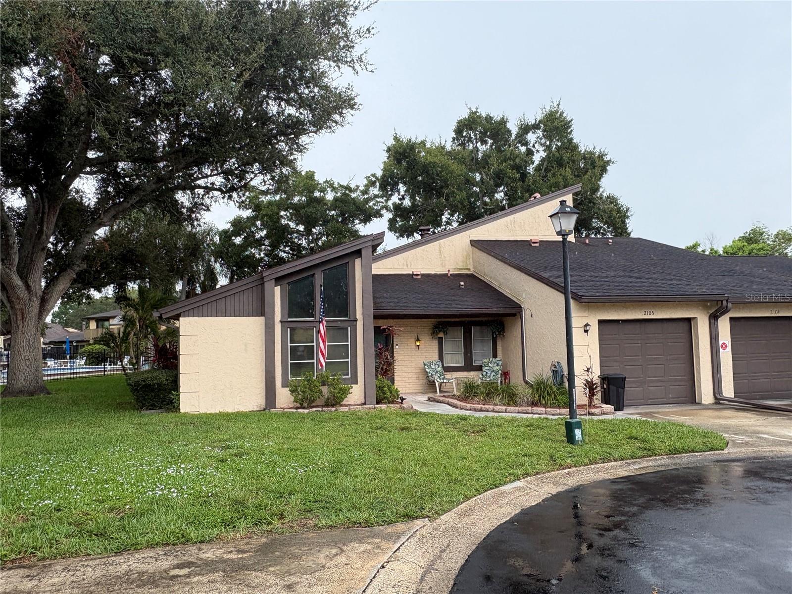 2101 SUNSET POINT RD #2105 — photo 3