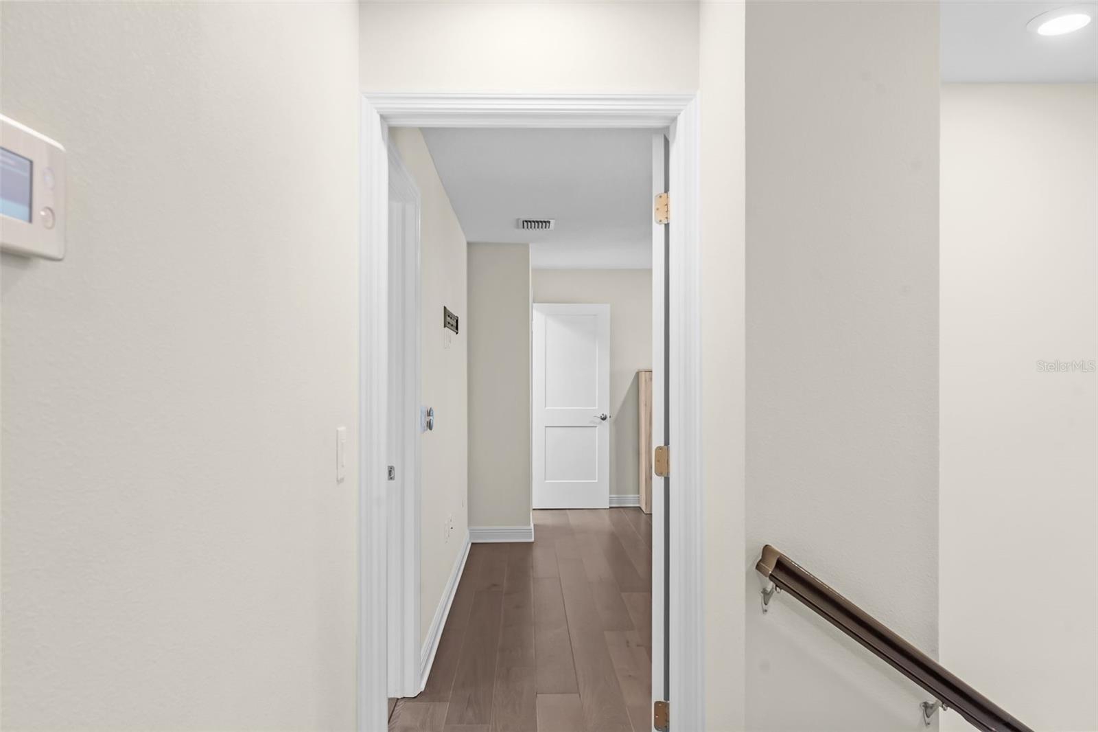 404 S MELVILLE AVE #4 — photo 29