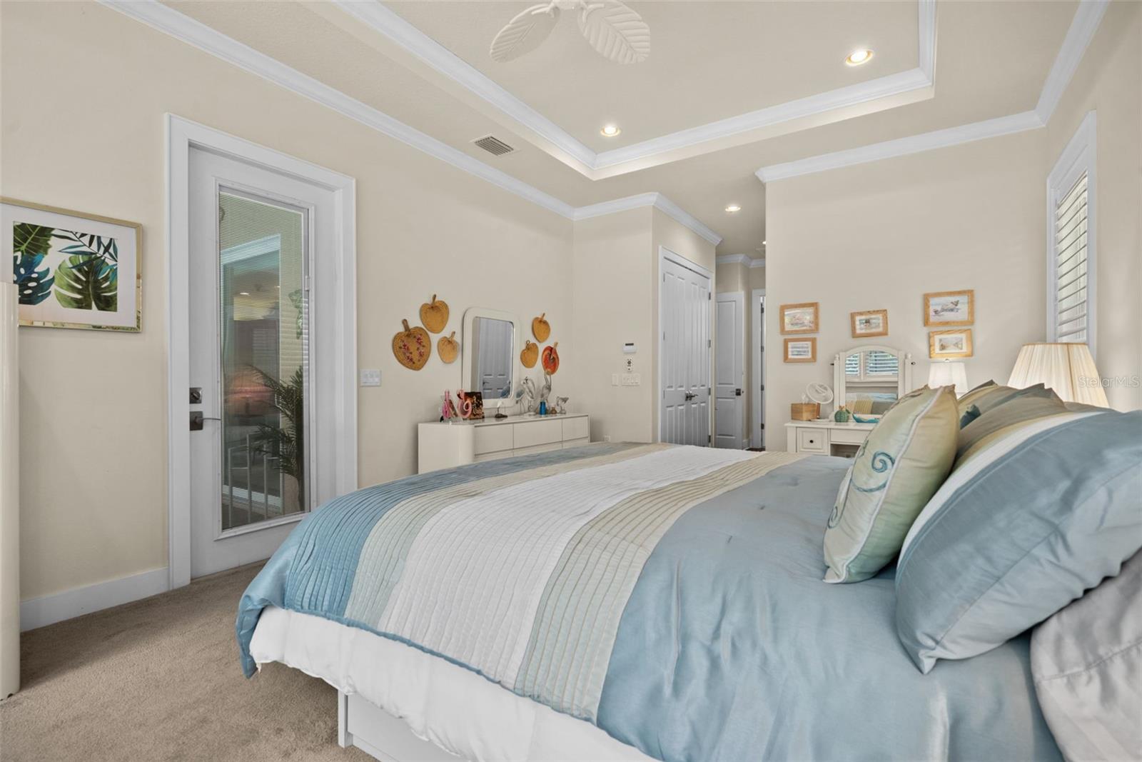 2622 GRAND LAKESIDE DR — photo 38