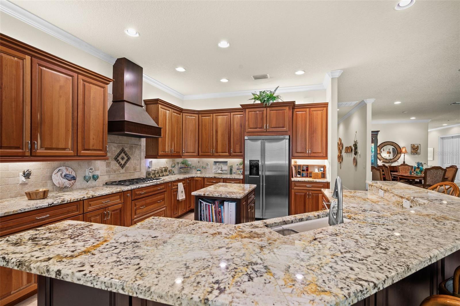 2622 GRAND LAKESIDE DR — photo 20