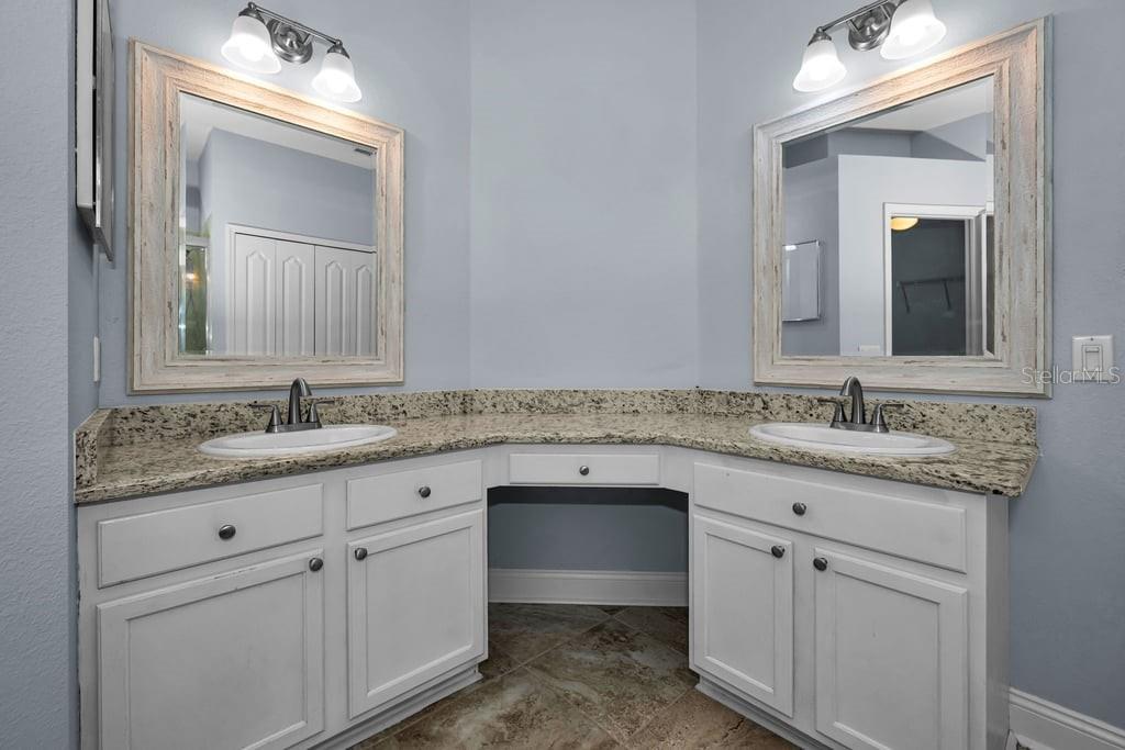 18104 HAMDEN PARK WAY — photo 19