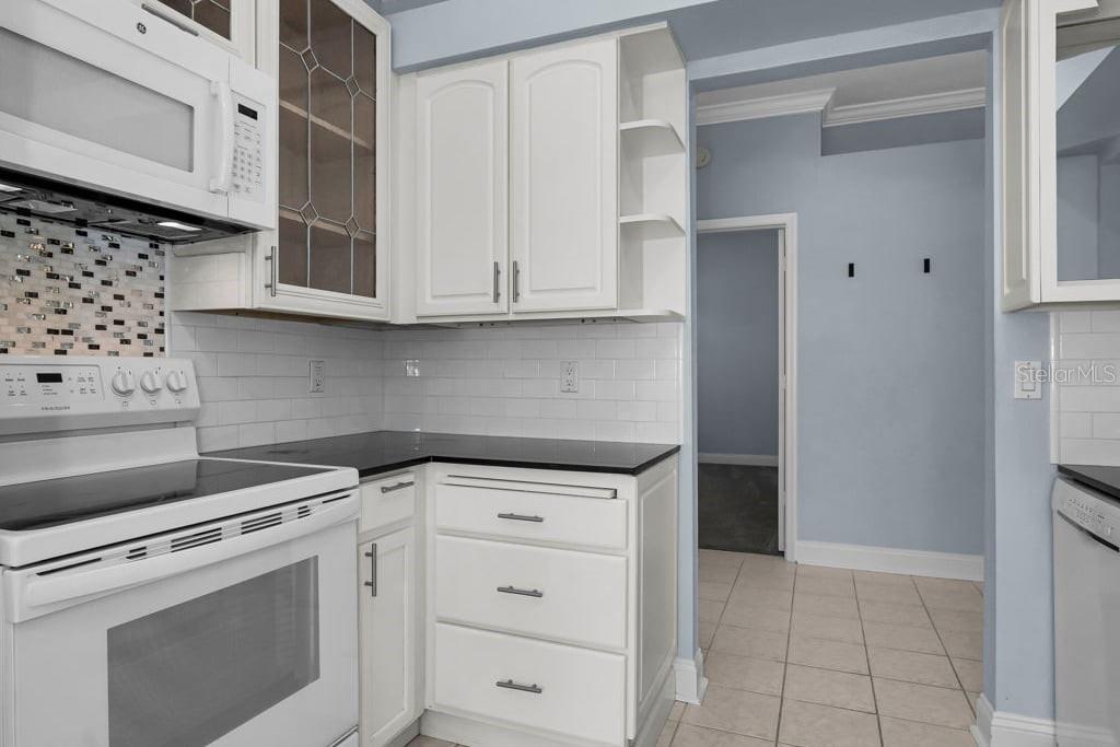 18104 HAMDEN PARK WAY — photo 11