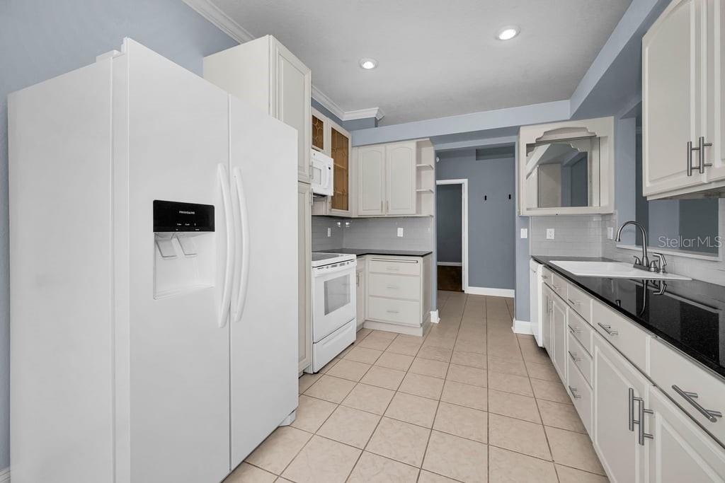 18104 HAMDEN PARK WAY — photo 12