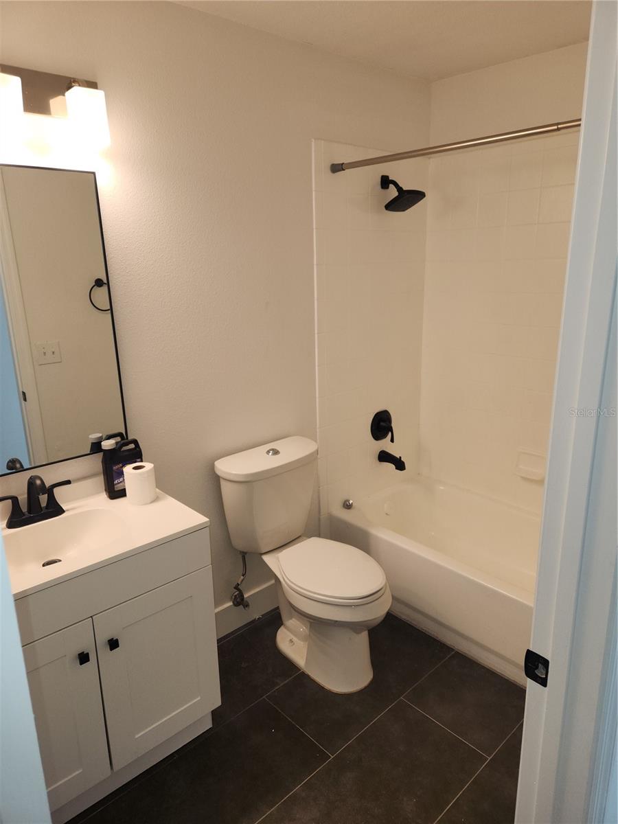 5704 GRINDSTONE LOOP — photo 12