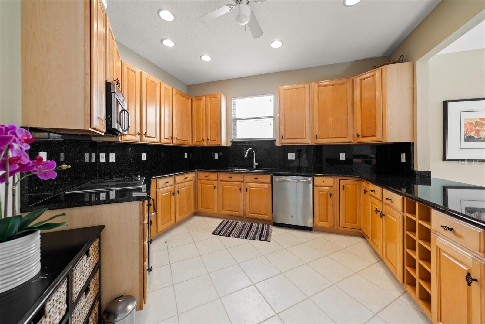 1620 SAND KEY ESTATES CT — photo 10