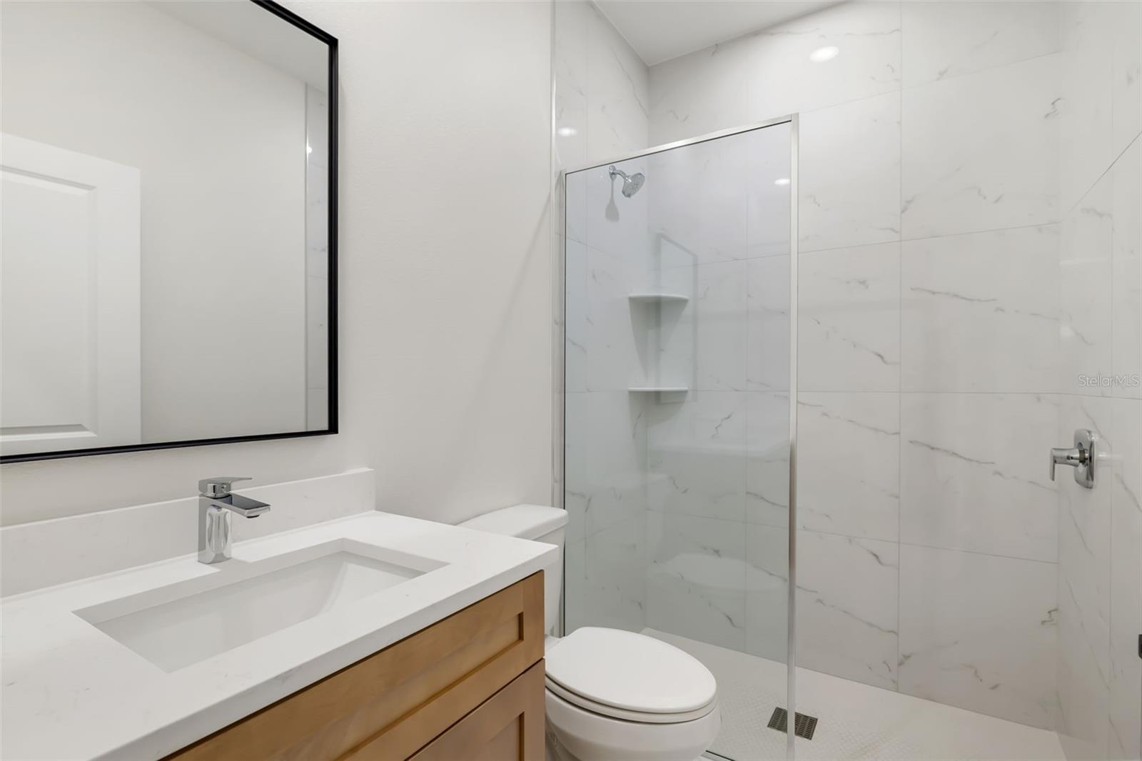 118 RUBY AVE N — photo 21