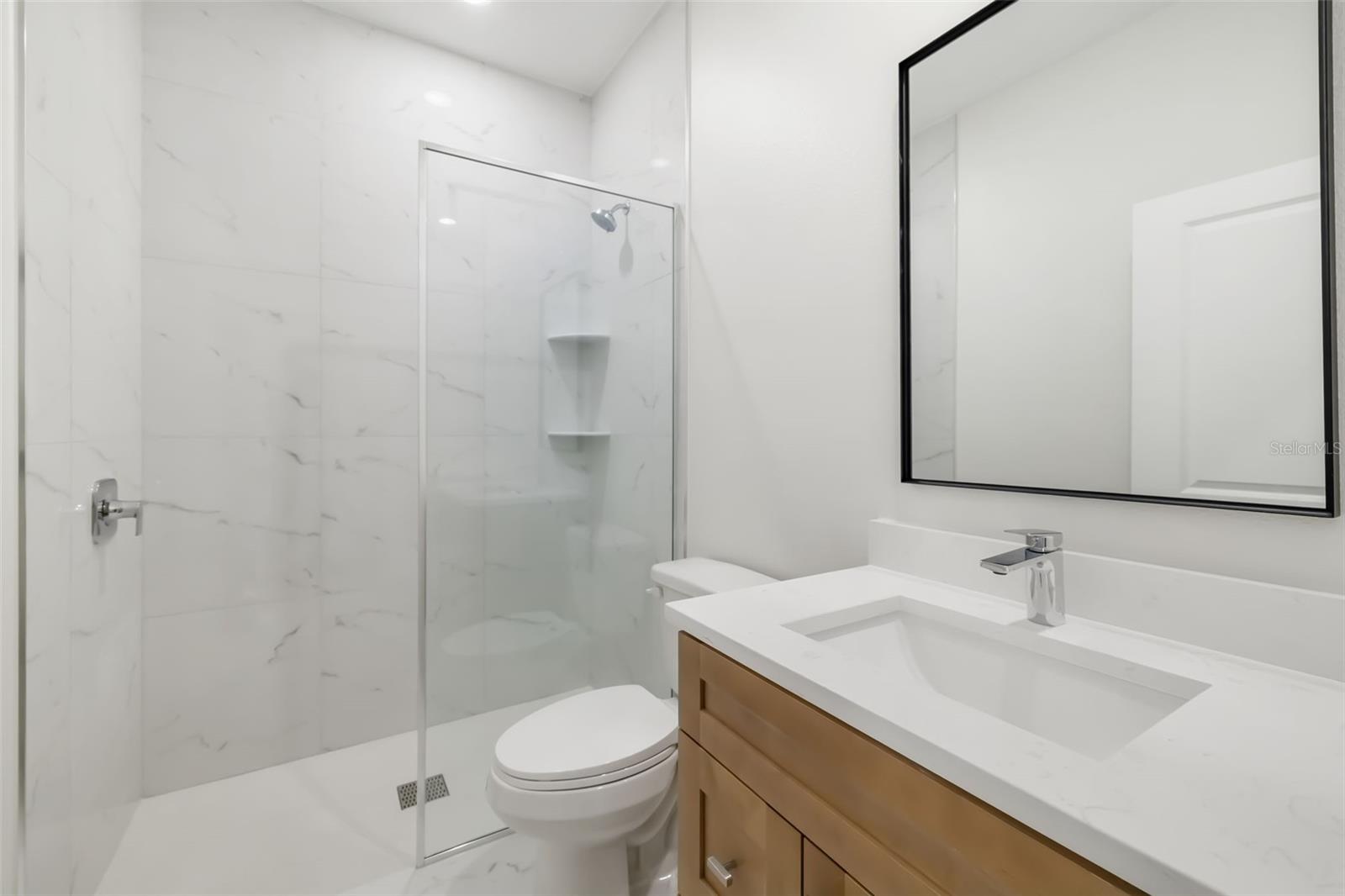 118 RUBY AVE N — photo 30