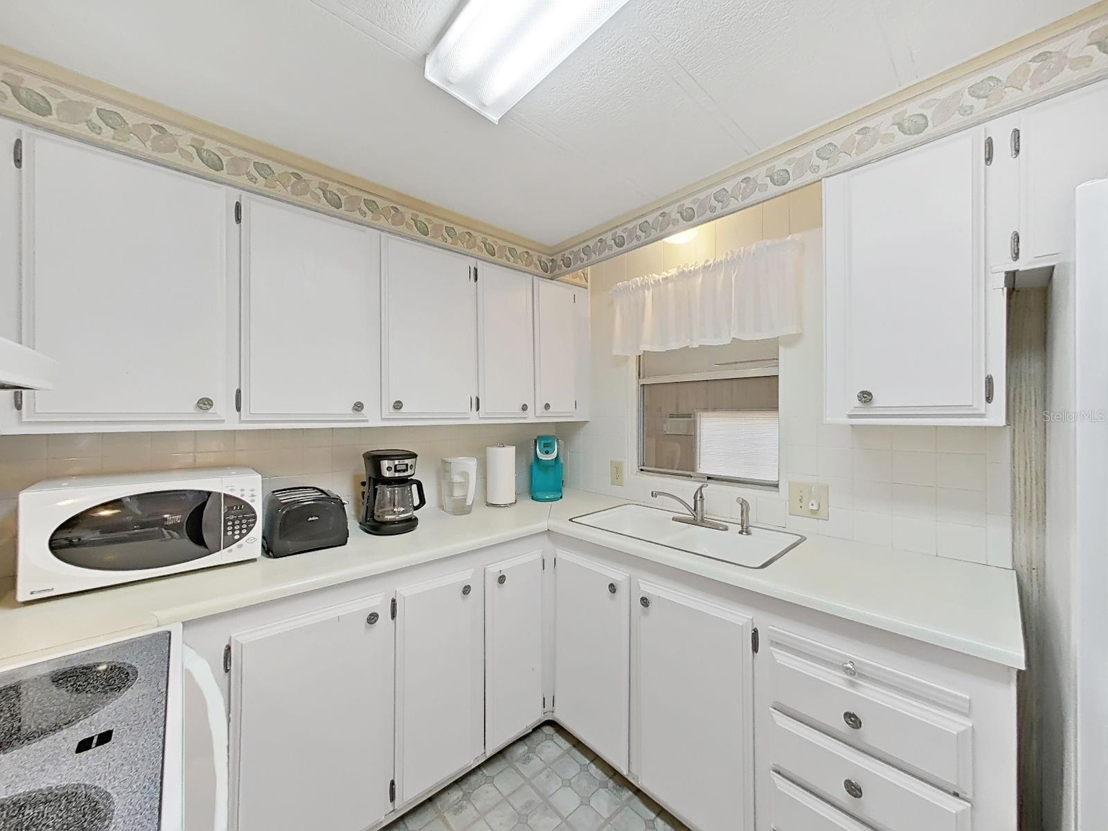 12501 ULMERTON RD #140 — photo 9