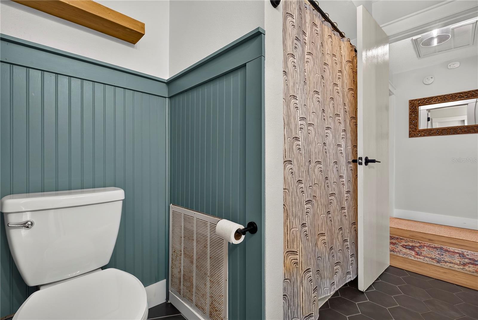 3775 SPRINGHILL CIR — photo 20