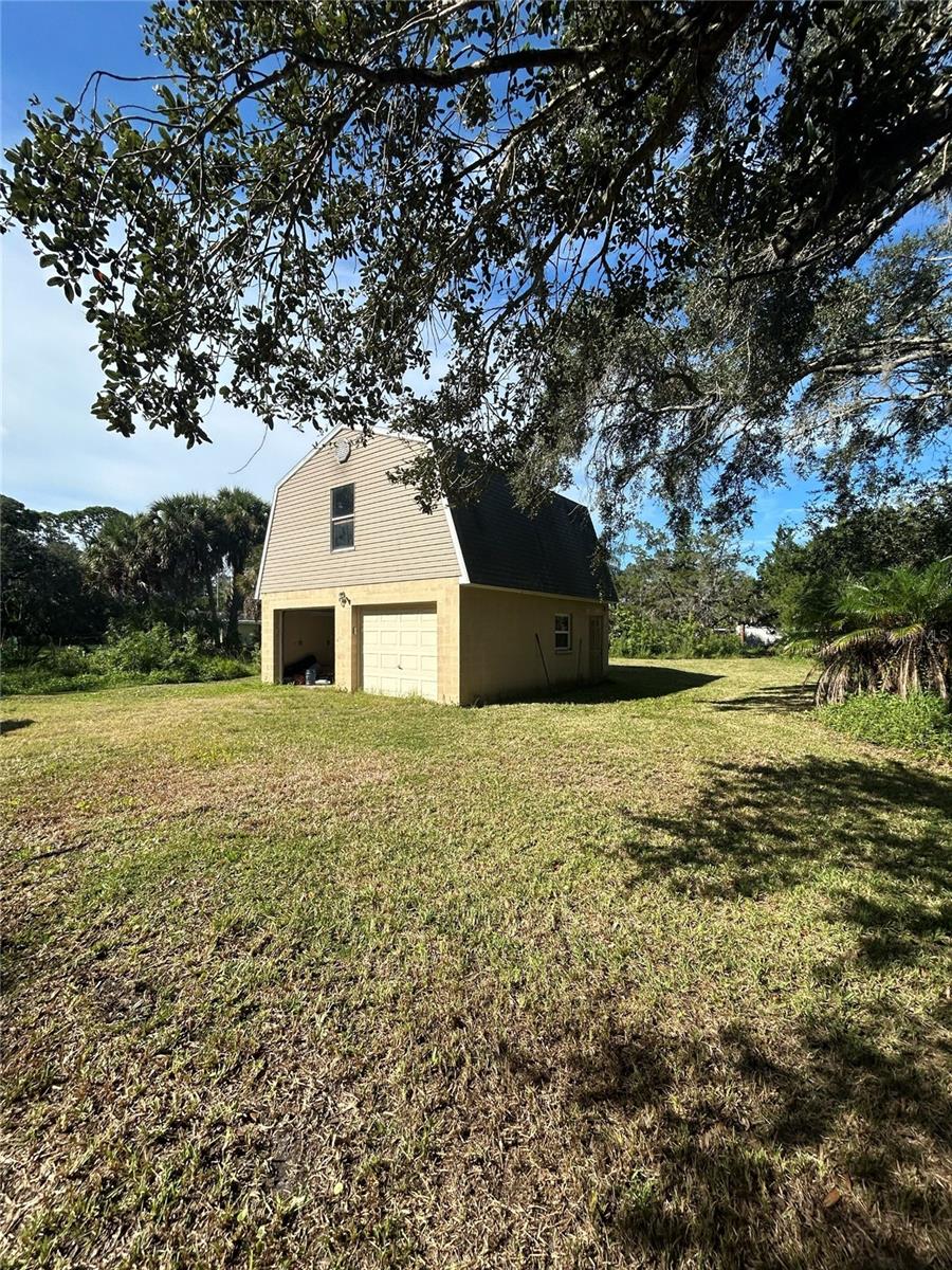 14428 GUAVA ST — photo 3