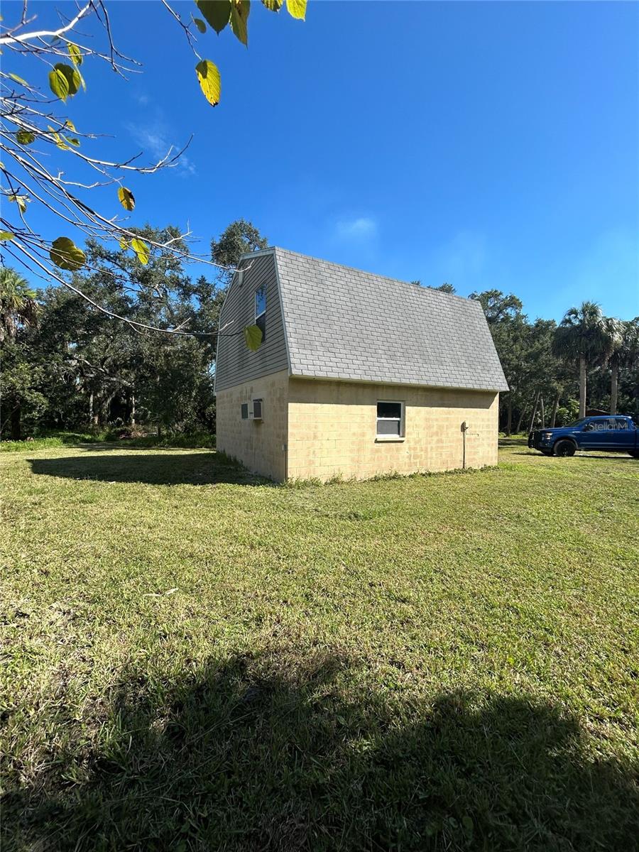 14428 GUAVA ST — photo 18