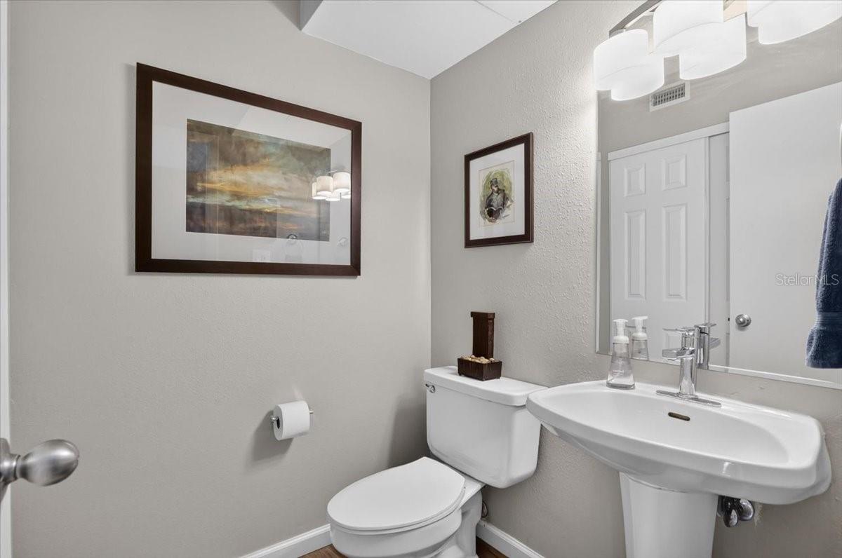 4001 BENEVA RD #310 — photo 32