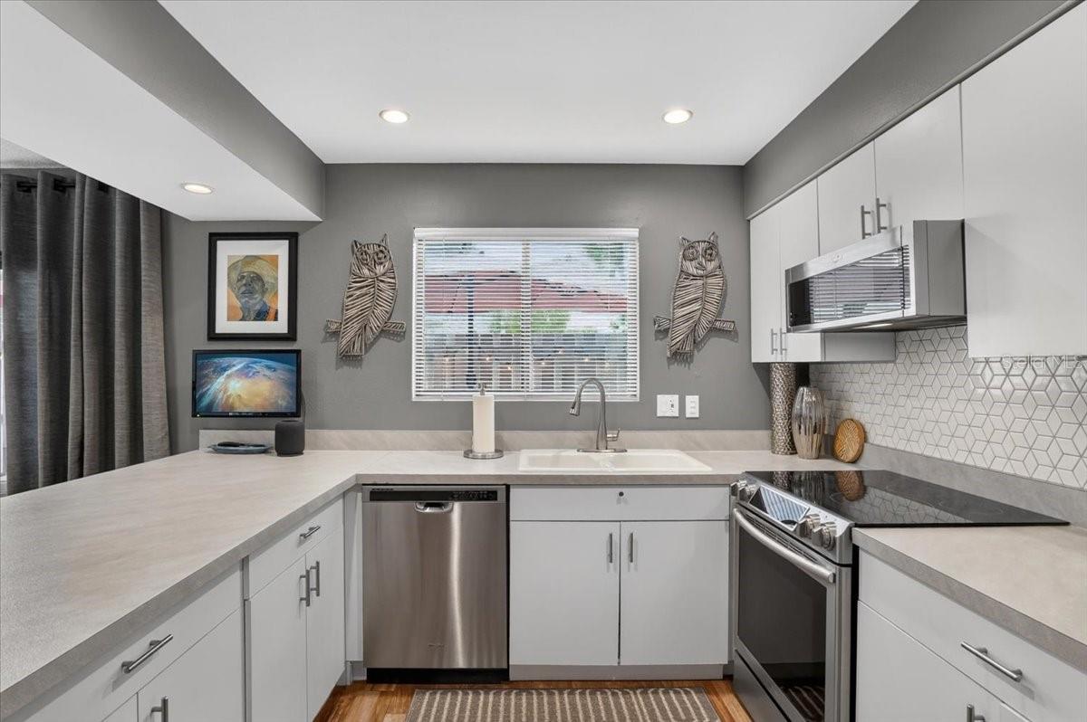 4001 BENEVA RD #310 — photo 19