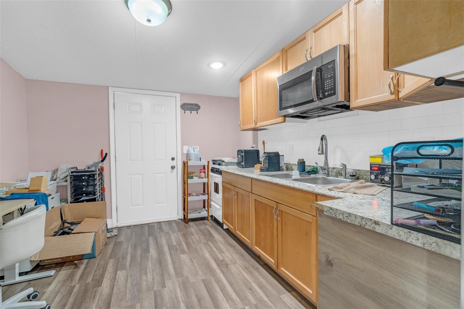 15816 NORTHGATE LN — photo 24