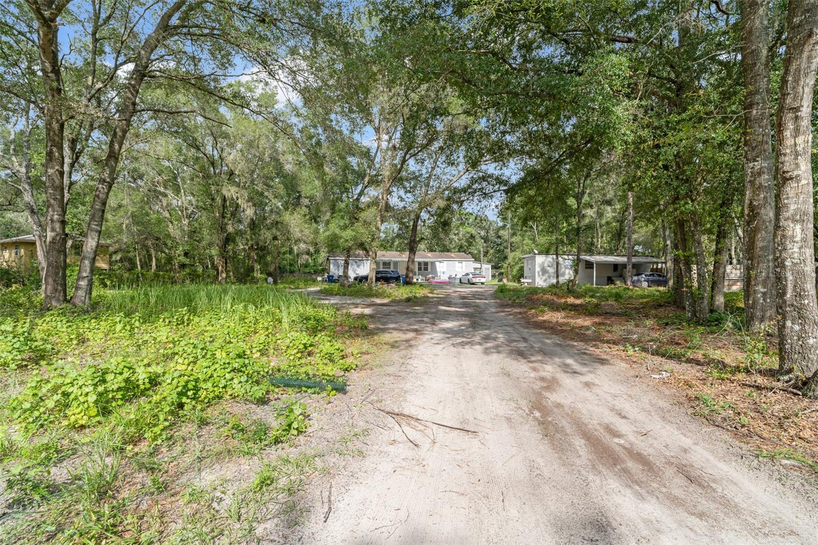 15816 NORTHGATE LN — photo 40