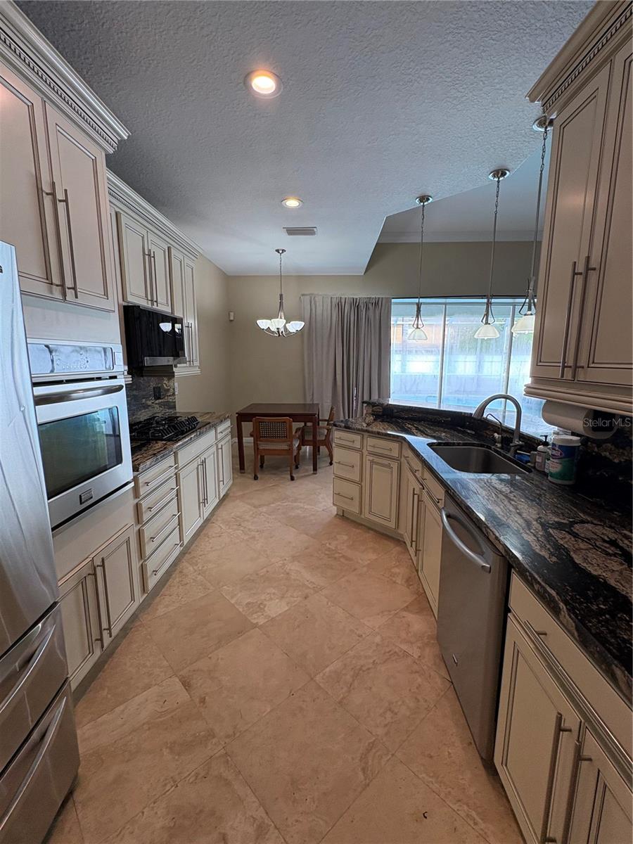 10761 BANFIELD DR — photo 18
