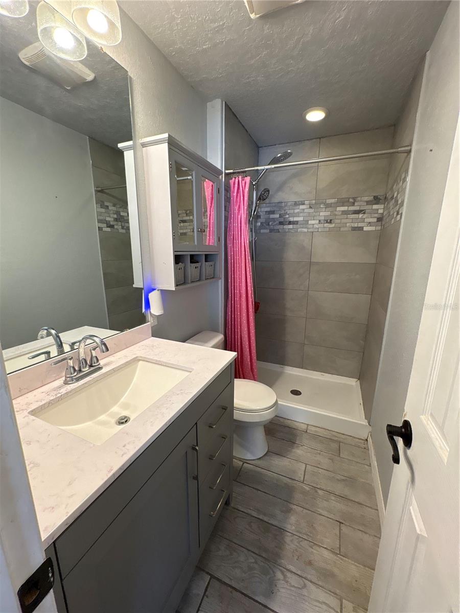 10761 BANFIELD DR — photo 44