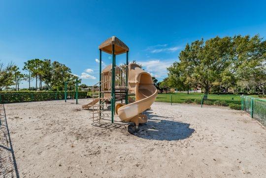 4577 GREAT LAKES DR S #1 — photo 43