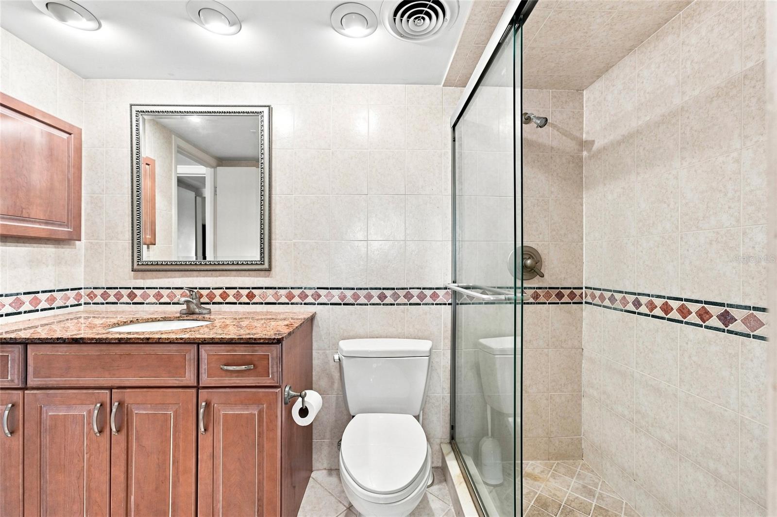 501 PLAZA SEVILLE CT #2 — photo 20