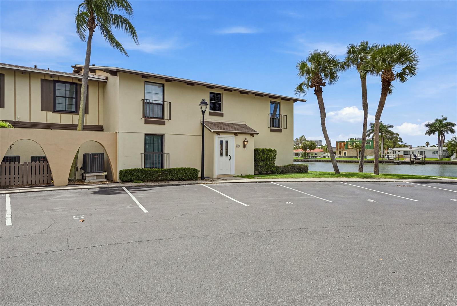 501 PLAZA SEVILLE CT #2 — photo 3