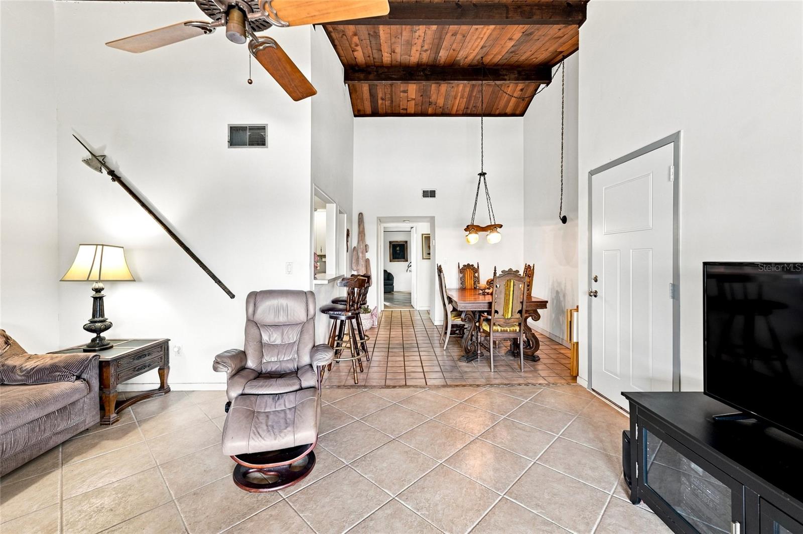 501 PLAZA SEVILLE CT #2 — photo 8