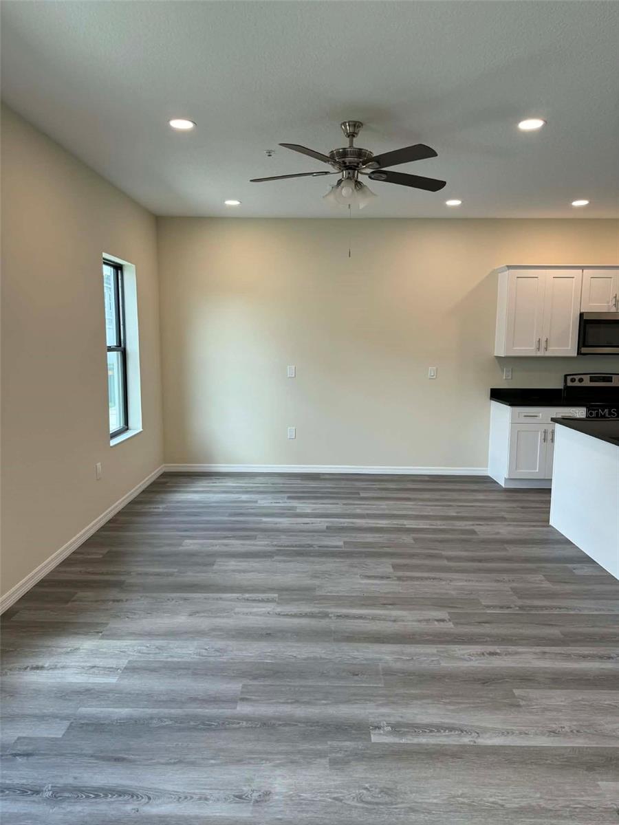 4346 CAMBIO GARDENS CT — photo 6