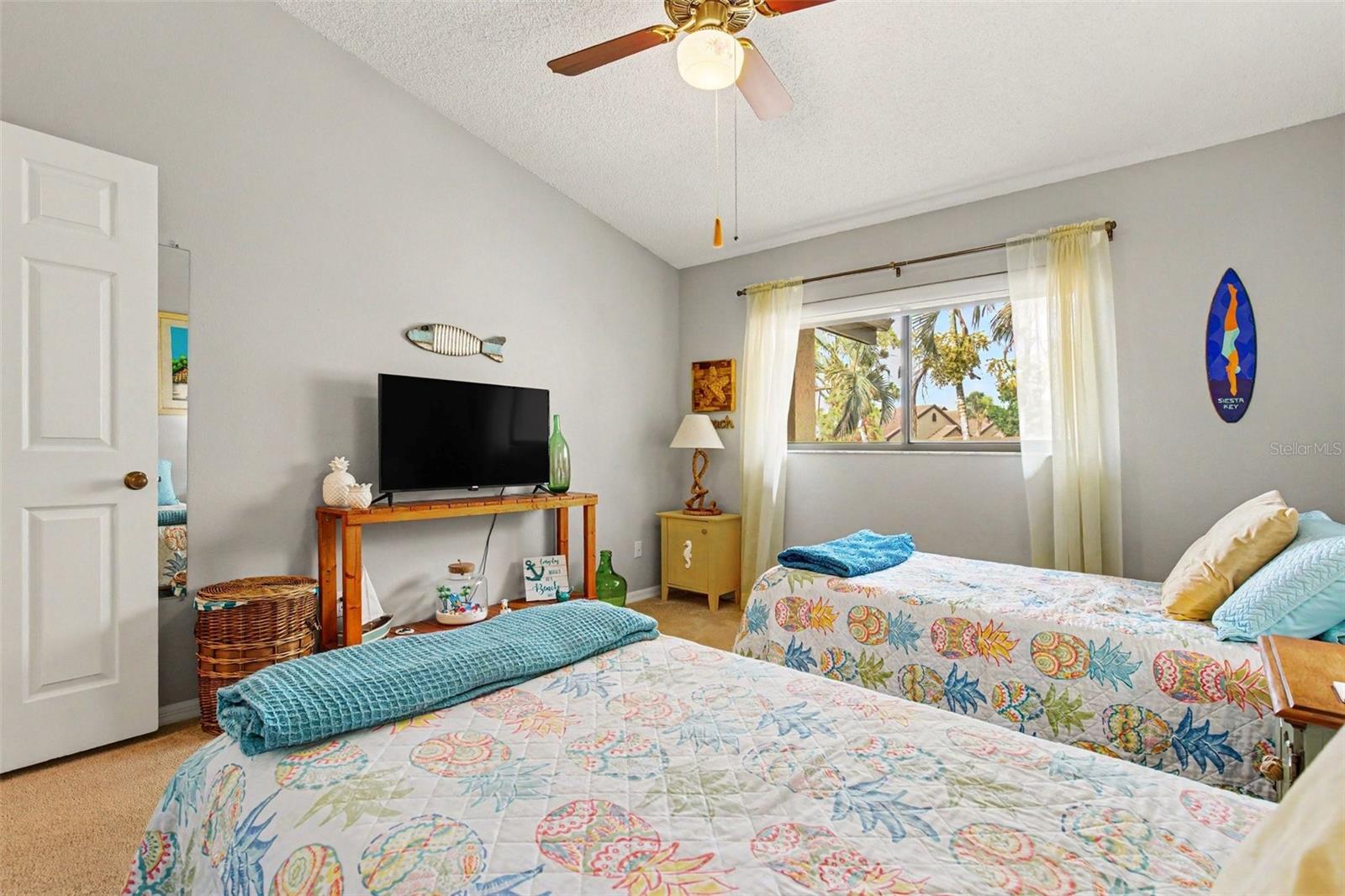 5652 ASHTON LAKE DR #5652 — photo 28
