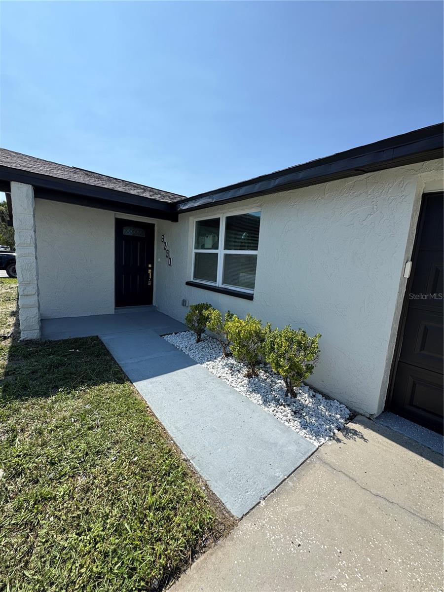 6205 WESTPORT DR — photo 2