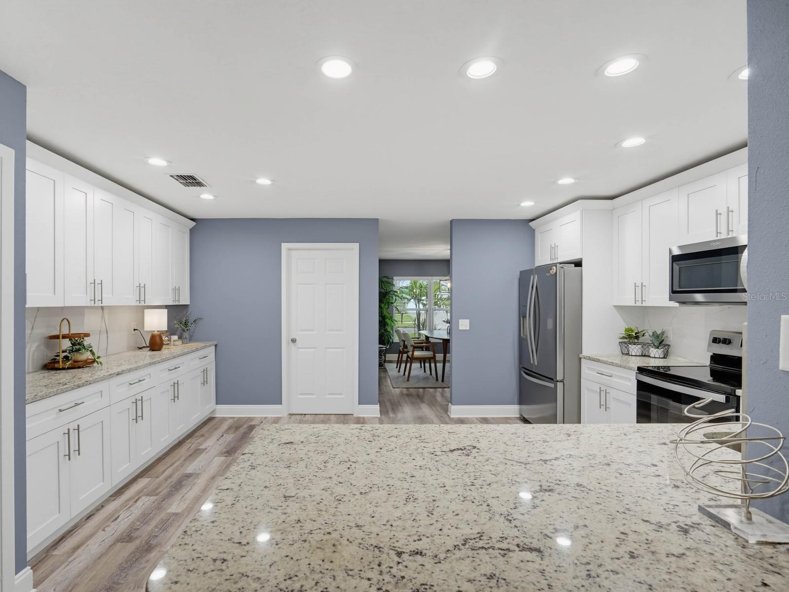 2988 PINEWOOD RUN — photo 12