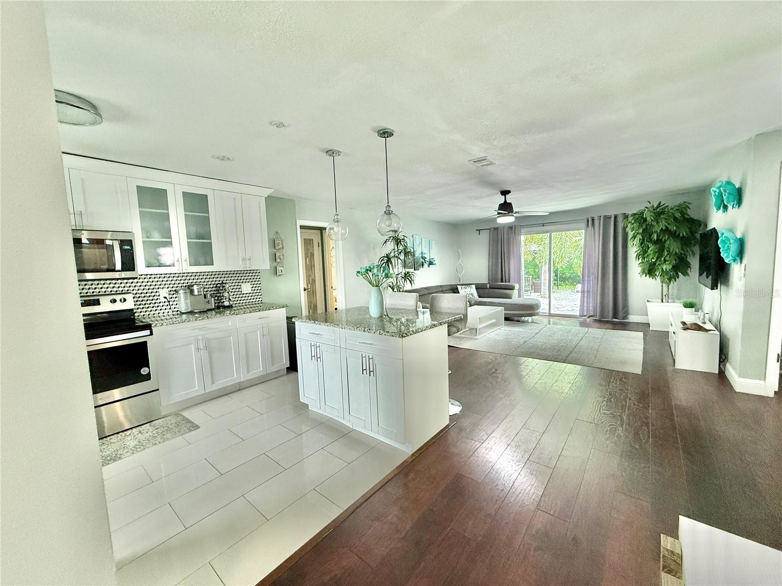 1237 LOTUS PATH — photo 4