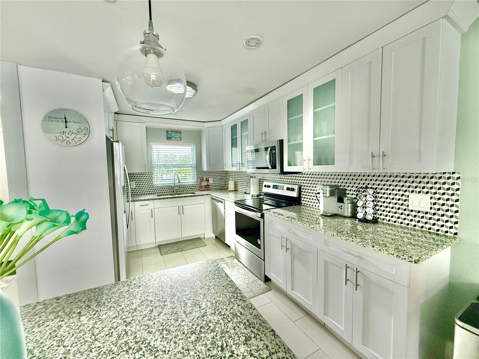 1237 LOTUS PATH — photo 5