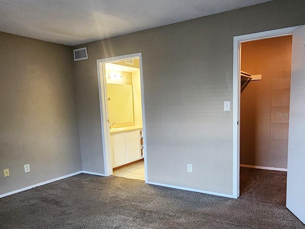 9100 DR MARTIN LUTHER KING JR ST N #906 — photo 5