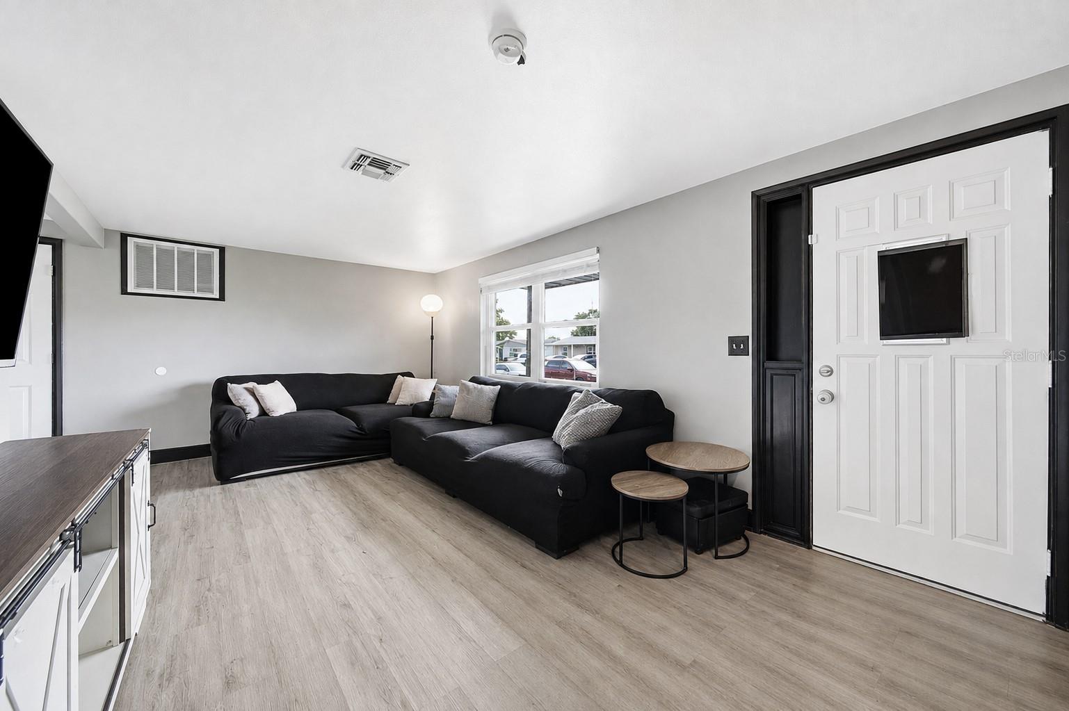 3622 WINDER DR — photo 4