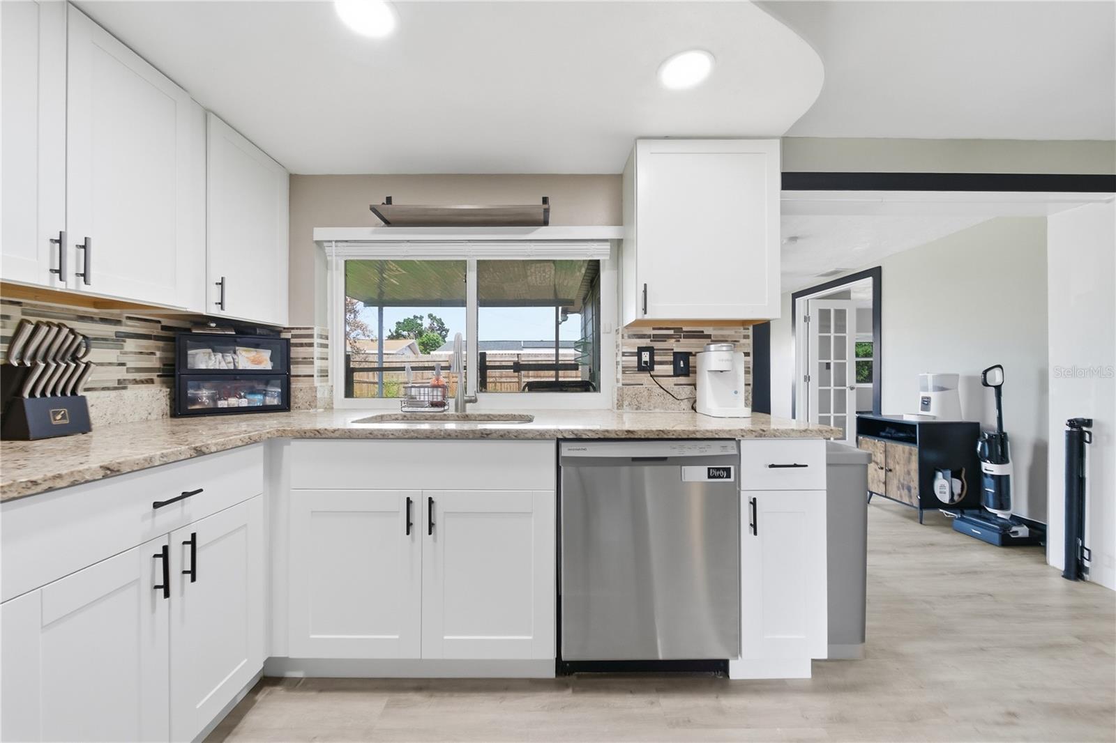 3622 WINDER DR — photo 10