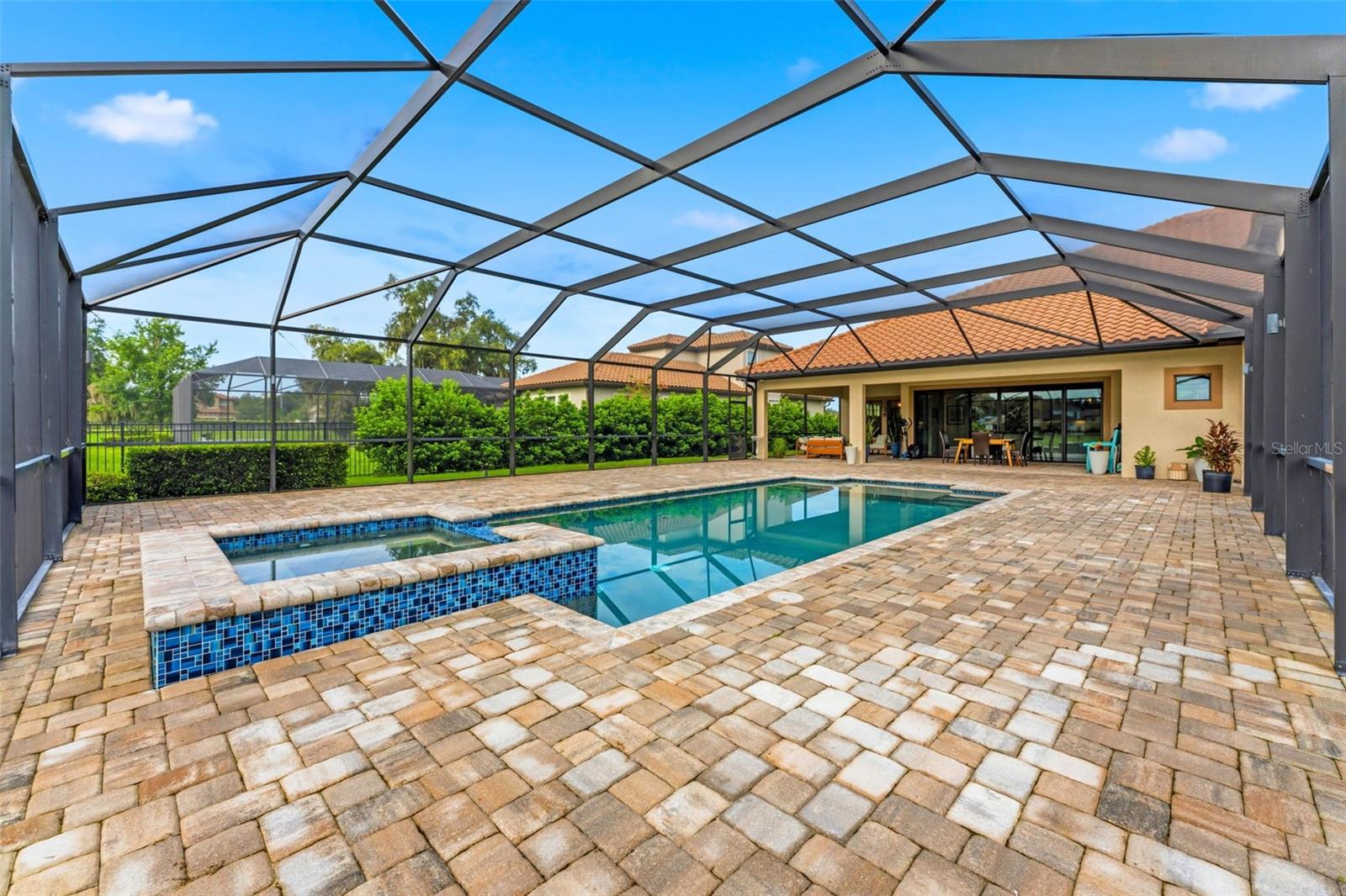 10370 MEADOWRUN DR — photo 65