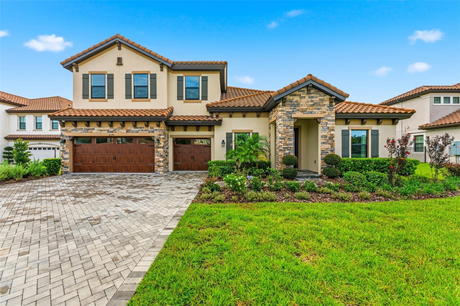 10370 MEADOWRUN DR — photo 4