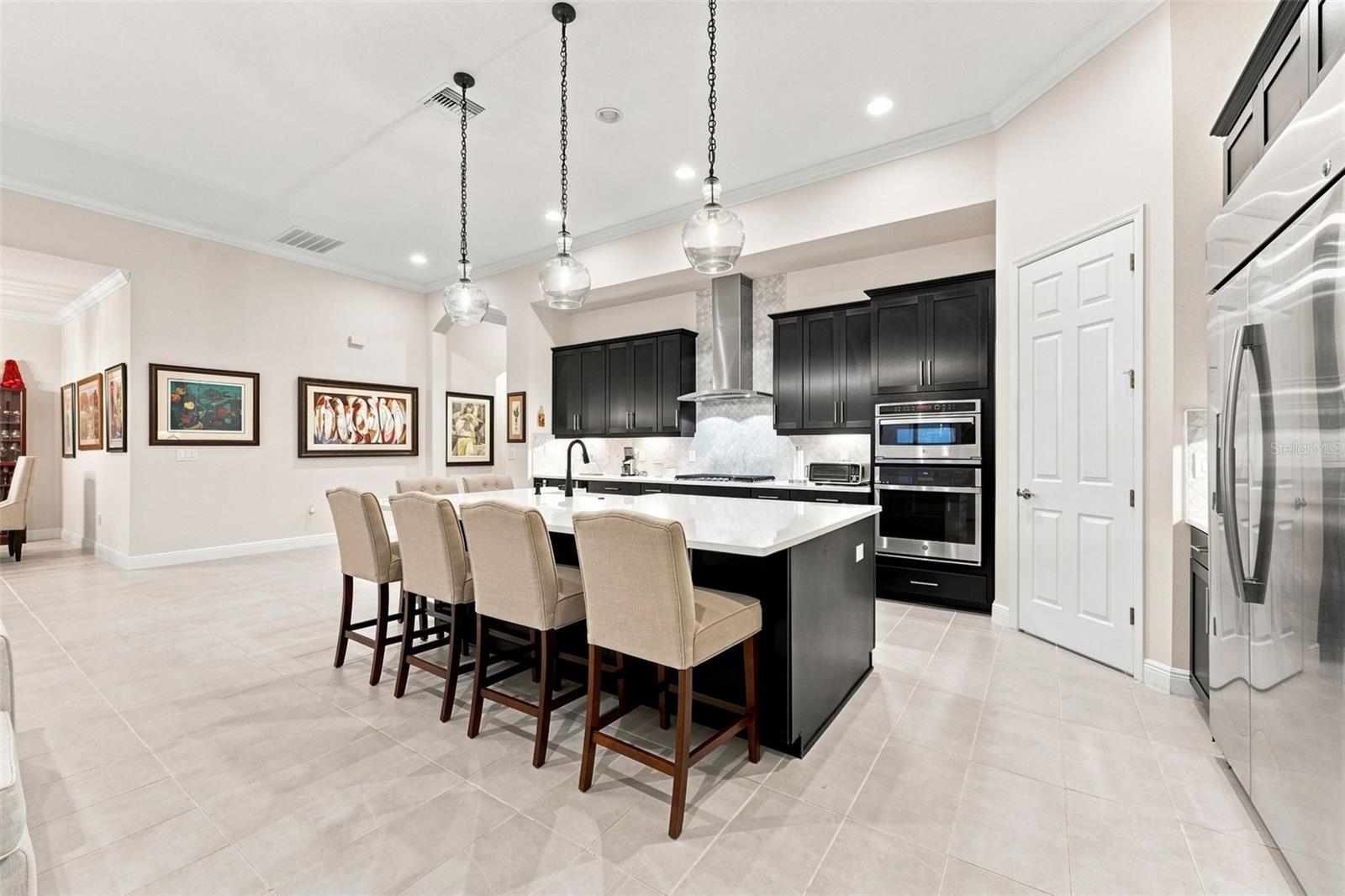 10370 MEADOWRUN DR — photo 18