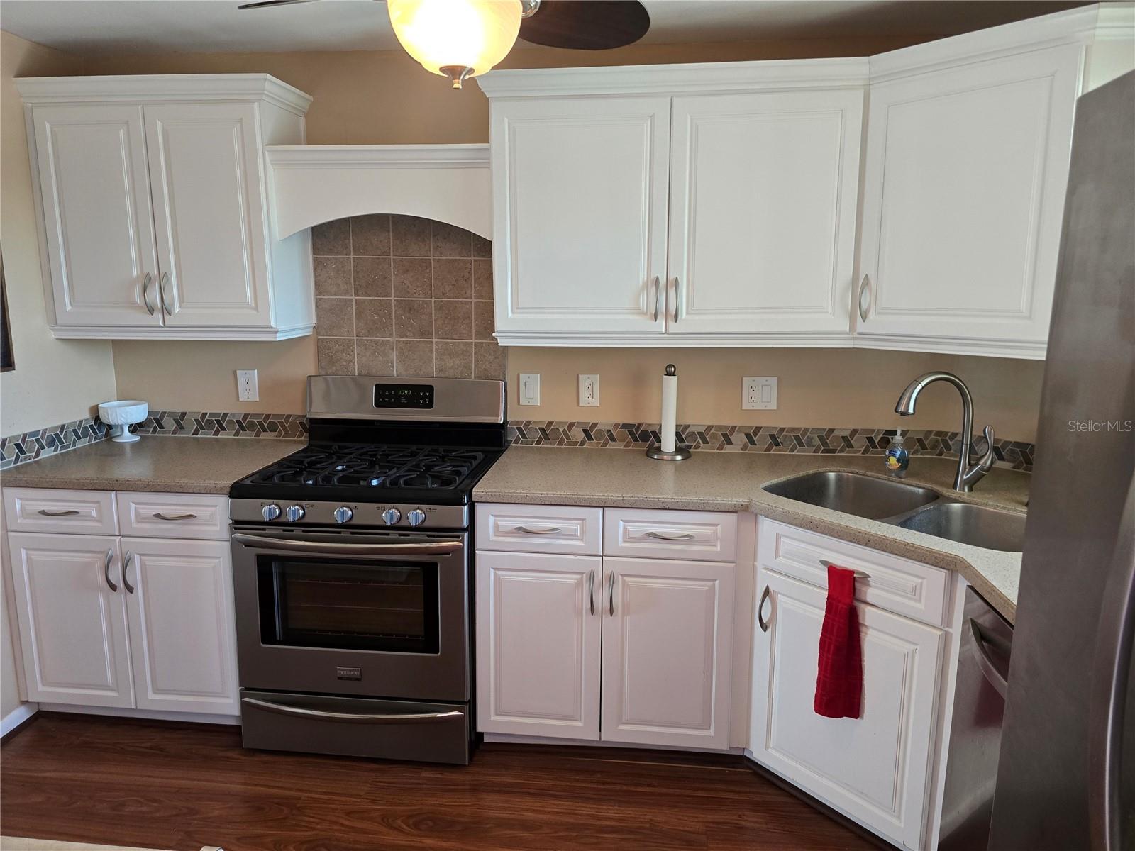 5980 SHORE BLVD S #501 — photo 13