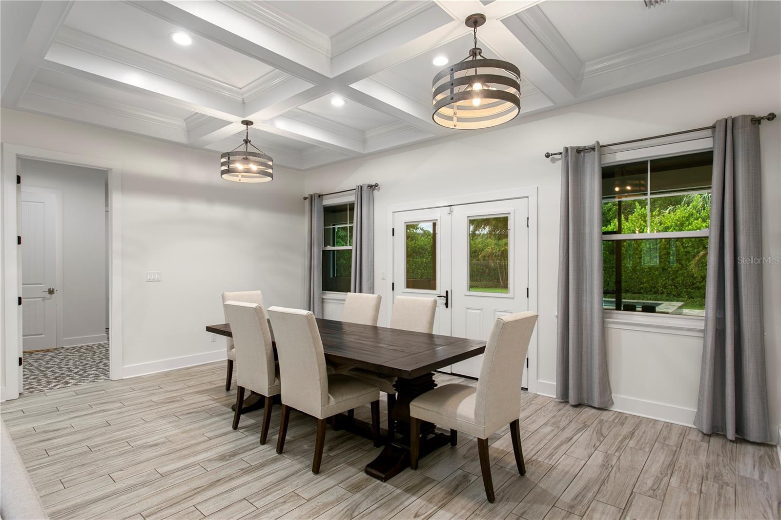 1009 S MORRISON CT — photo 19