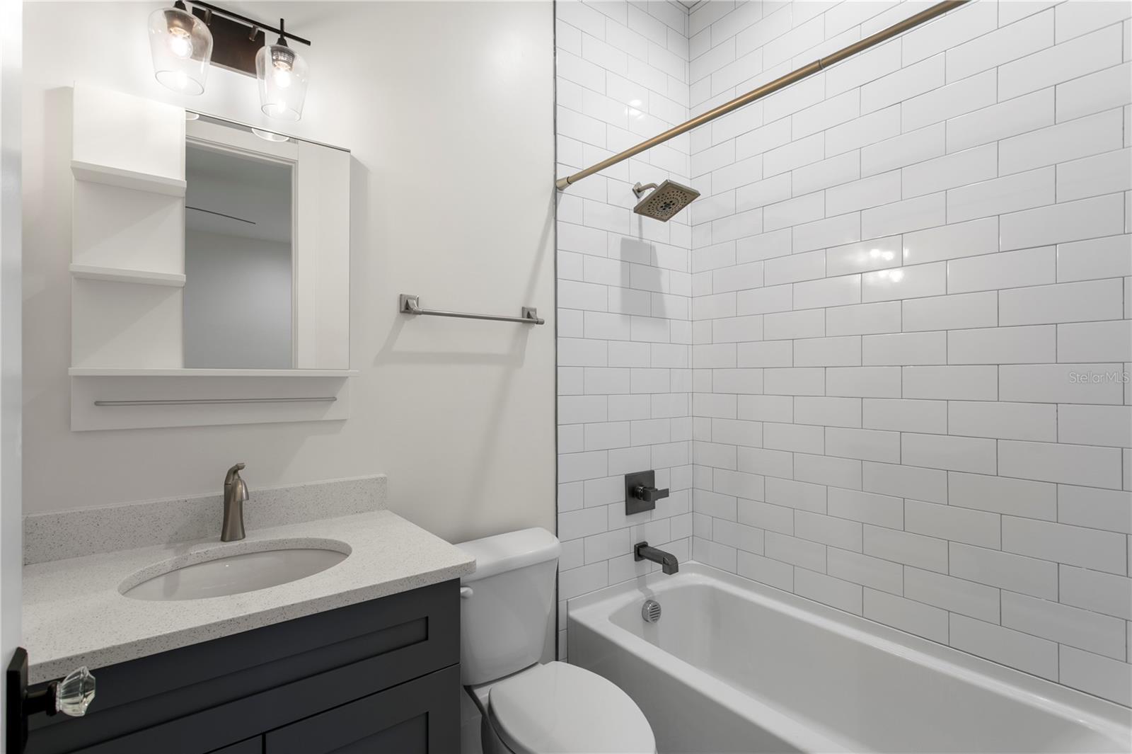 1009 S MORRISON CT — photo 32