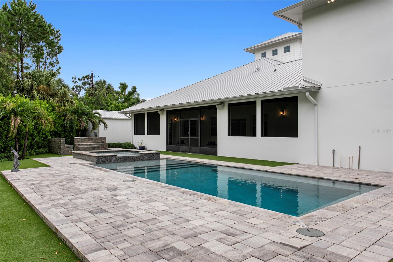 1009 S MORRISON CT — photo 43