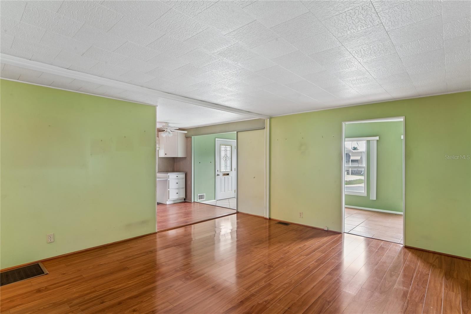 2000 E BAY DR #25 — photo 21